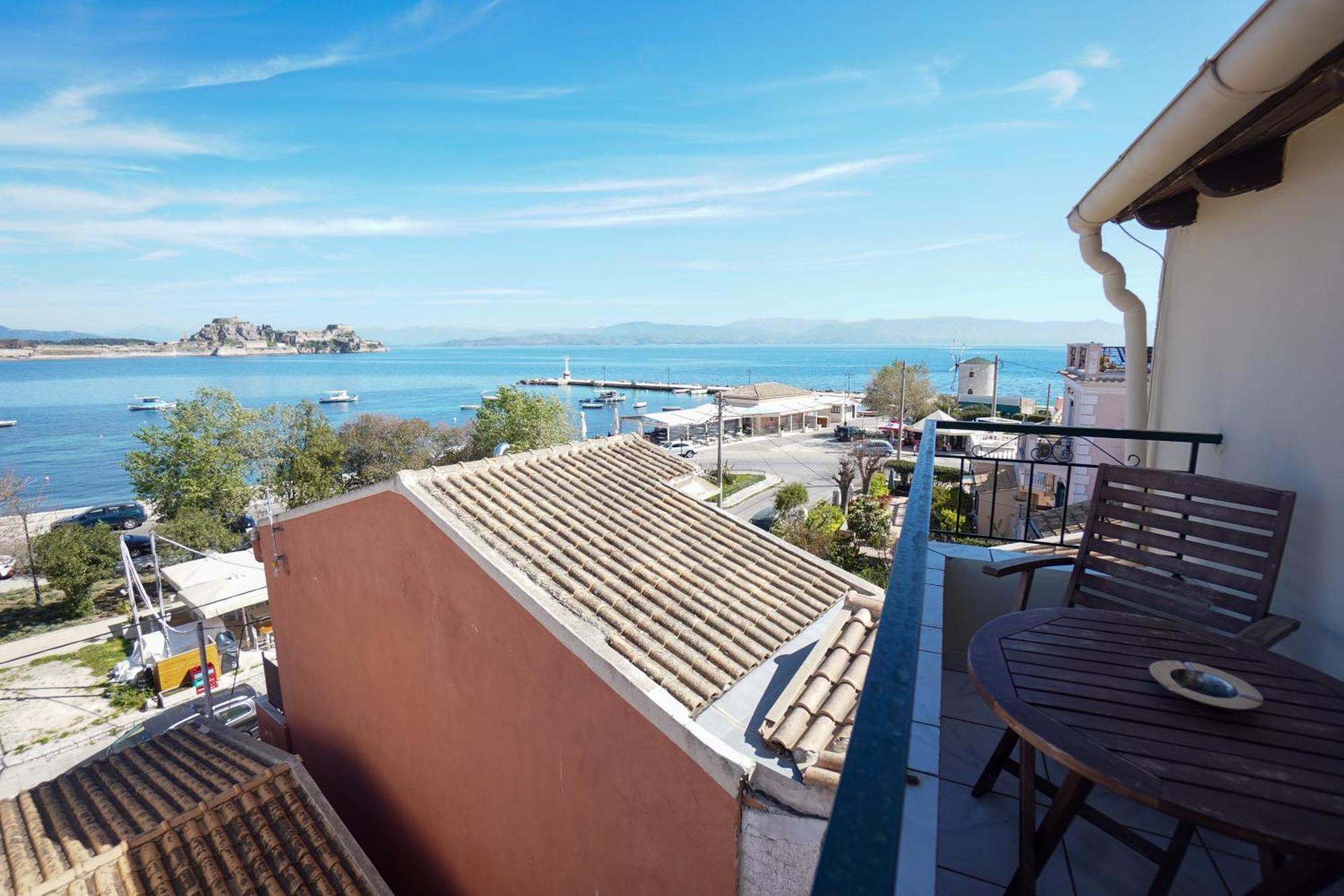 Appartement Anemomilos Sea View Penthouse Corfu (city)